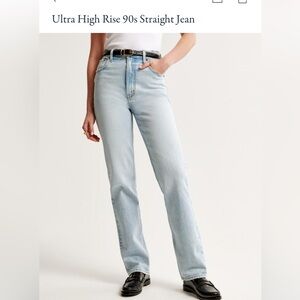 Abercrombie Ultra High Rise 90s Straight Jean